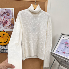 🆕LOUIS VUITTON26新款高领针织毛衣|重工满幅立体提花✨ 原版开发!秋冬贵气内搭天花板,三色齐发 整件满铺立 🆕LOUIS VUITTON26新款高领针织毛衣|重工满幅立体提花✨ 原版开发!秋冬贵气内搭天花板,三色齐发 整件满铺立