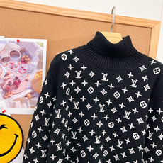 🆕LOUIS VUITTON26新款高领针织毛衣|重工满幅立体提花✨ 原版开发!秋冬贵气内搭天花板,三色齐发 整件满铺立 🆕LOUIS VUITTON26新款高领针织毛衣|重工满幅立体提花✨ 原版开发!秋冬贵气内搭天花板,三色齐发 整件满铺立
