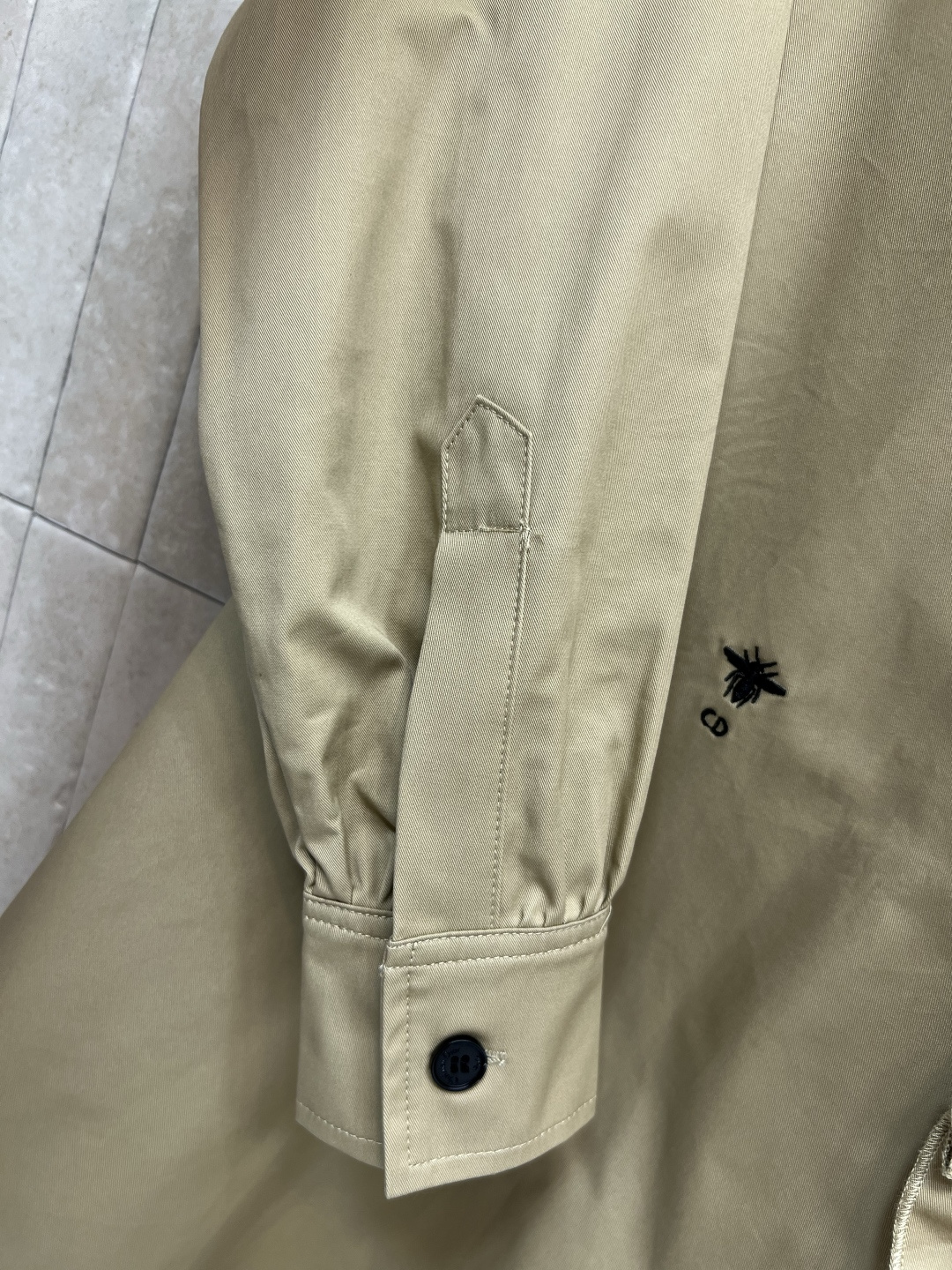 D家 25早秋新款 荷叶领长袖衬衫裙 荷叶领自带温柔知性气质 可拆卸立领设计 宽松版型 百搭完全不挑身材