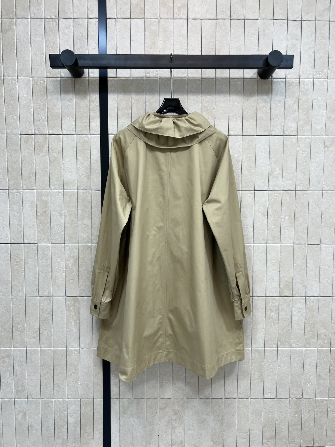 D家 25早秋新款 荷叶领长袖衬衫裙 荷叶领自带温柔知性气质 可拆卸立领设计 宽松版型 百搭完全不挑身材