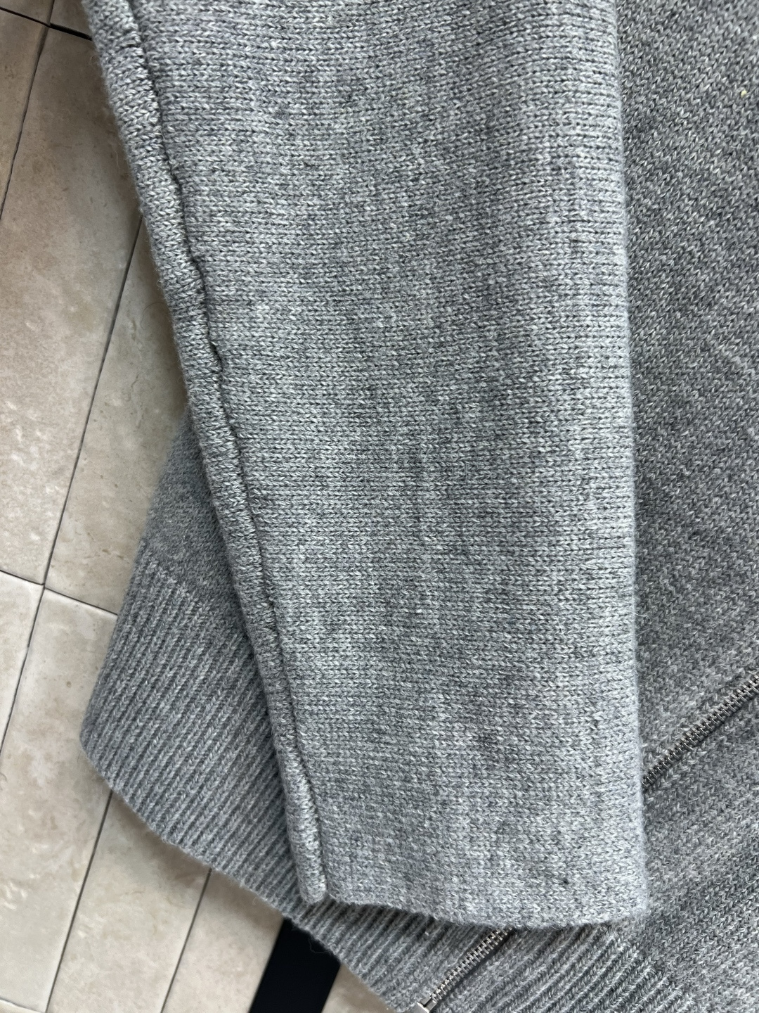 25早秋新款 中性灰立领针织外套 重磅羊毛纱线质感细腻柔软  酷帅时髦高级单品 上身满满的减龄少女感 百