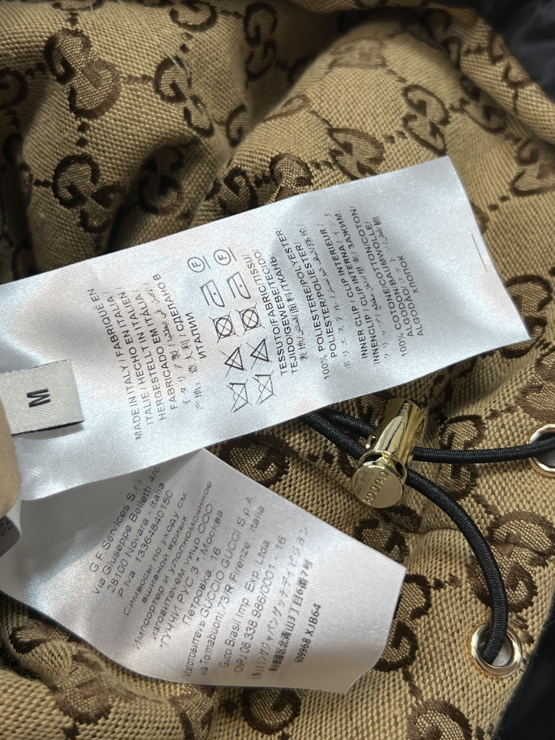 G家 25秋冬新款 GG提花系列 双面棉服外套 连帽款双面穿搭 两面都穿出不同风格 一面是满Logo印花