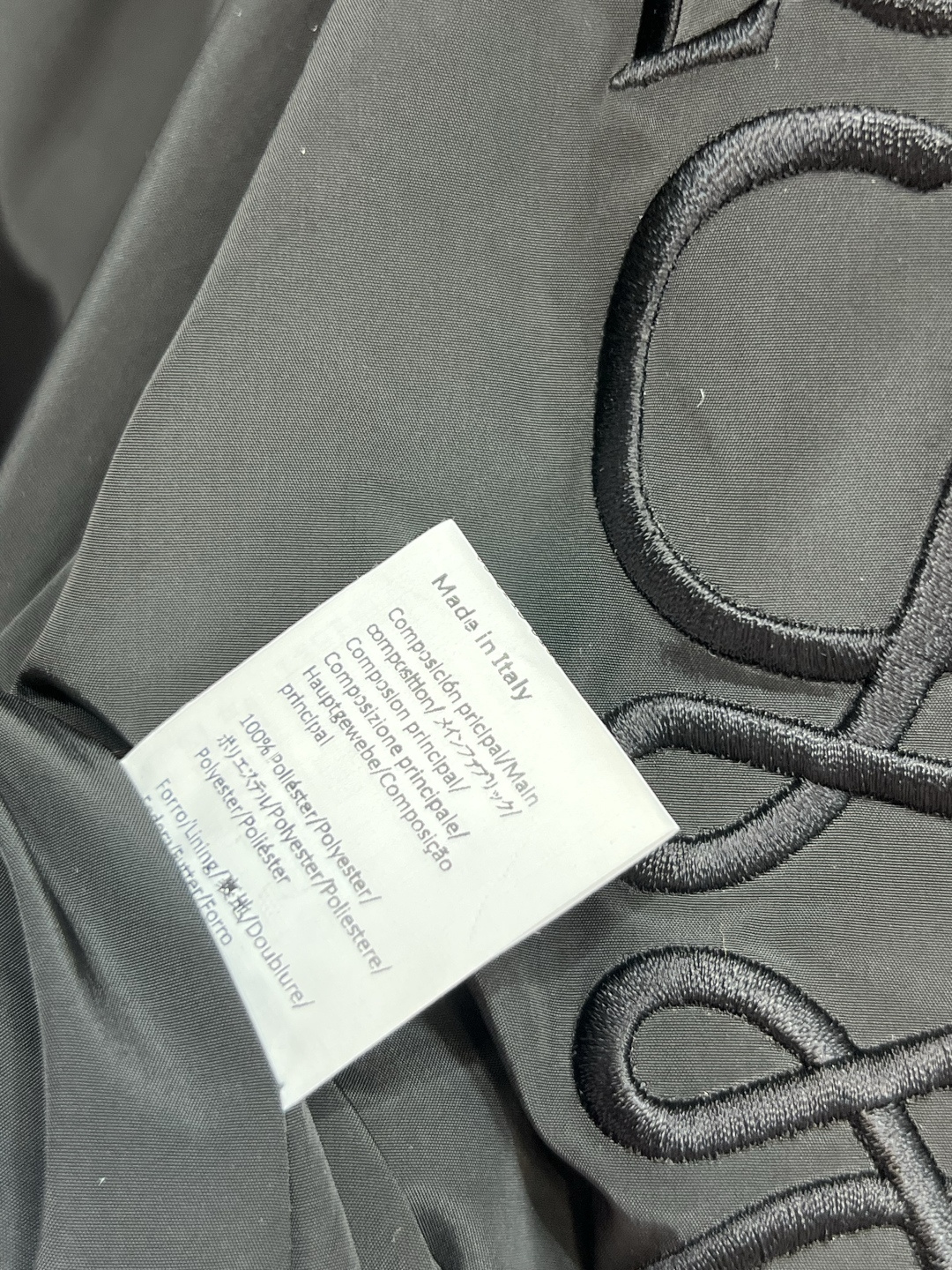 LW家 25秋冬新款 羊毛绒翻领皮扣面包服 上身立马显瘦又气质优雅 高个子小个子都能轻松驾驭 立体的修身