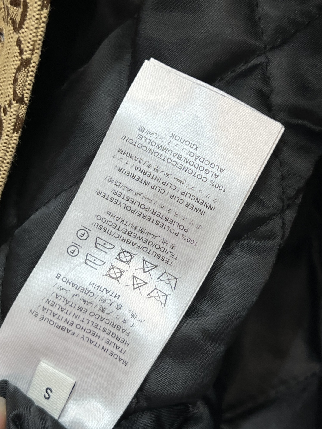 G家 25早秋限定系列新款 双G提花刺绣生肖蛇系列 立领羽绒外套 +翻领西服间棉外套+高腰间棉短裙+短袖