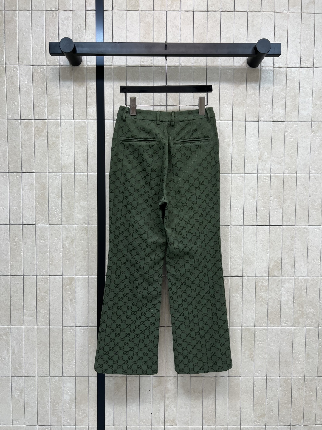 G家 25早秋新款 绿色双G提花系列 高腰直筒长裤 各种场合都适合穿 秒抬气质 超级高级 自带气场感 高