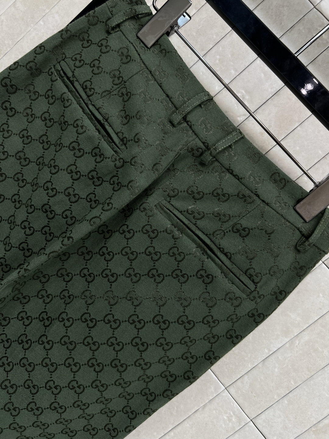 G家 25早秋新款 绿色双G提花系列 高腰直筒长裤 各种场合都适合穿 秒抬气质 超级高级 自带气场感 高