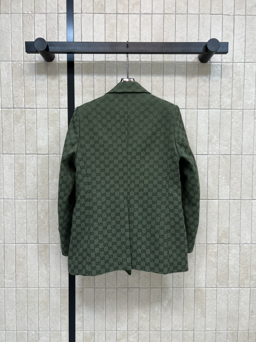 G家 25早秋新款 绿色双G提花系列 翻领西装外套 经典满印的GG提花外套 喜欢老花的一定不要错过 巨抬