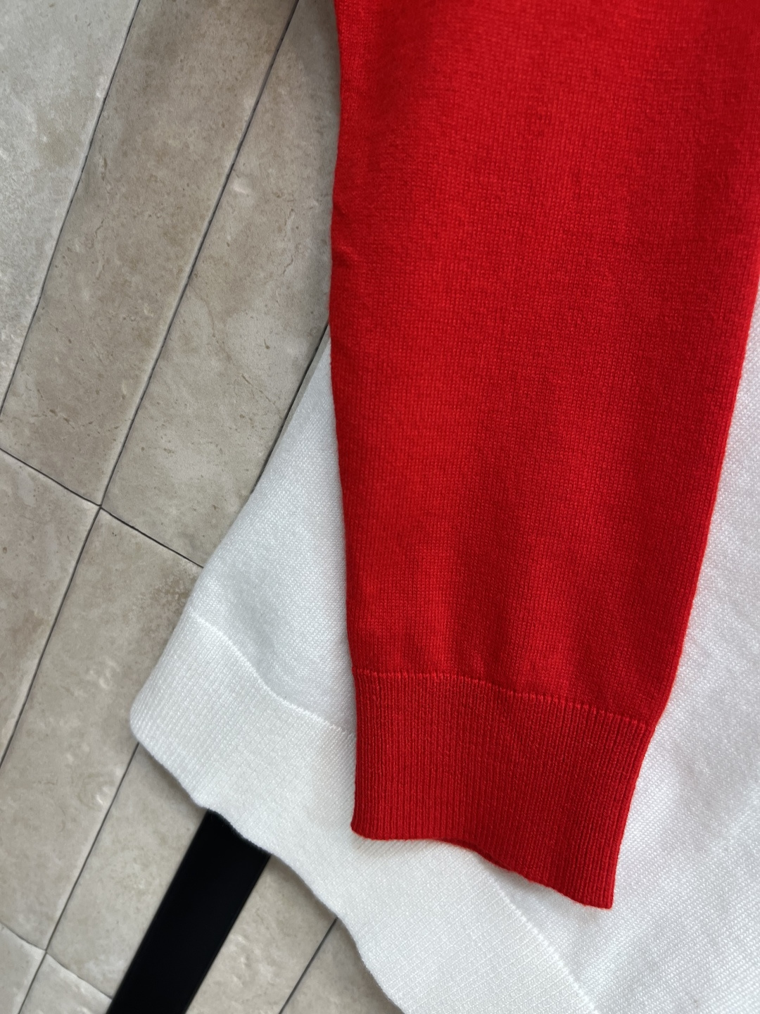 MIu家 25早秋新款 拼色针织Polo长袖衫 学院风减龄气质 叠搭绝绝子 简单的拼色设计 拉链Polo