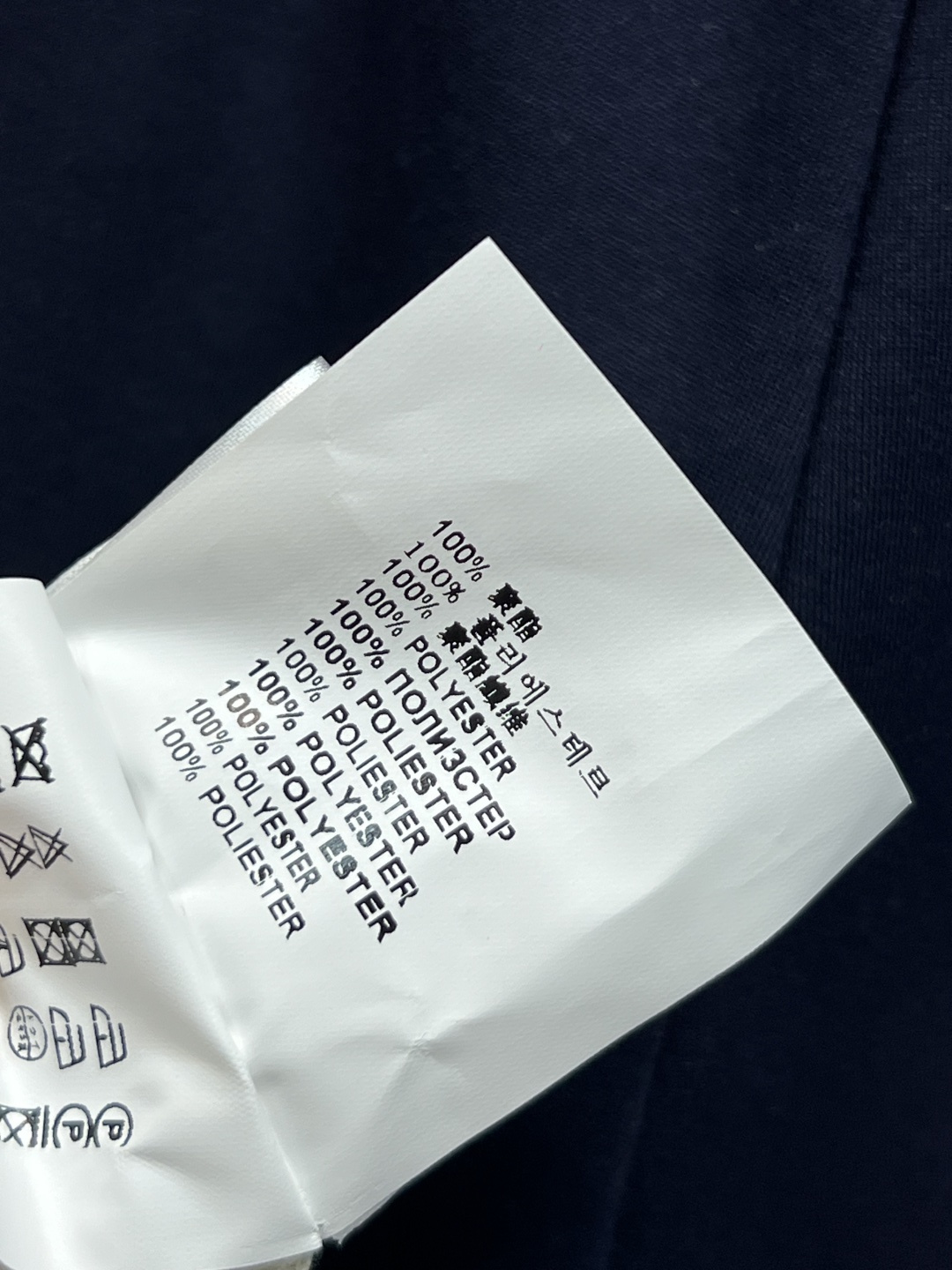 MIu家 25早秋新款 双面穿连帽休闲外套+高腰休闲裤 一面是经典卫衣面料胸前刺绣logo点辍  另一面