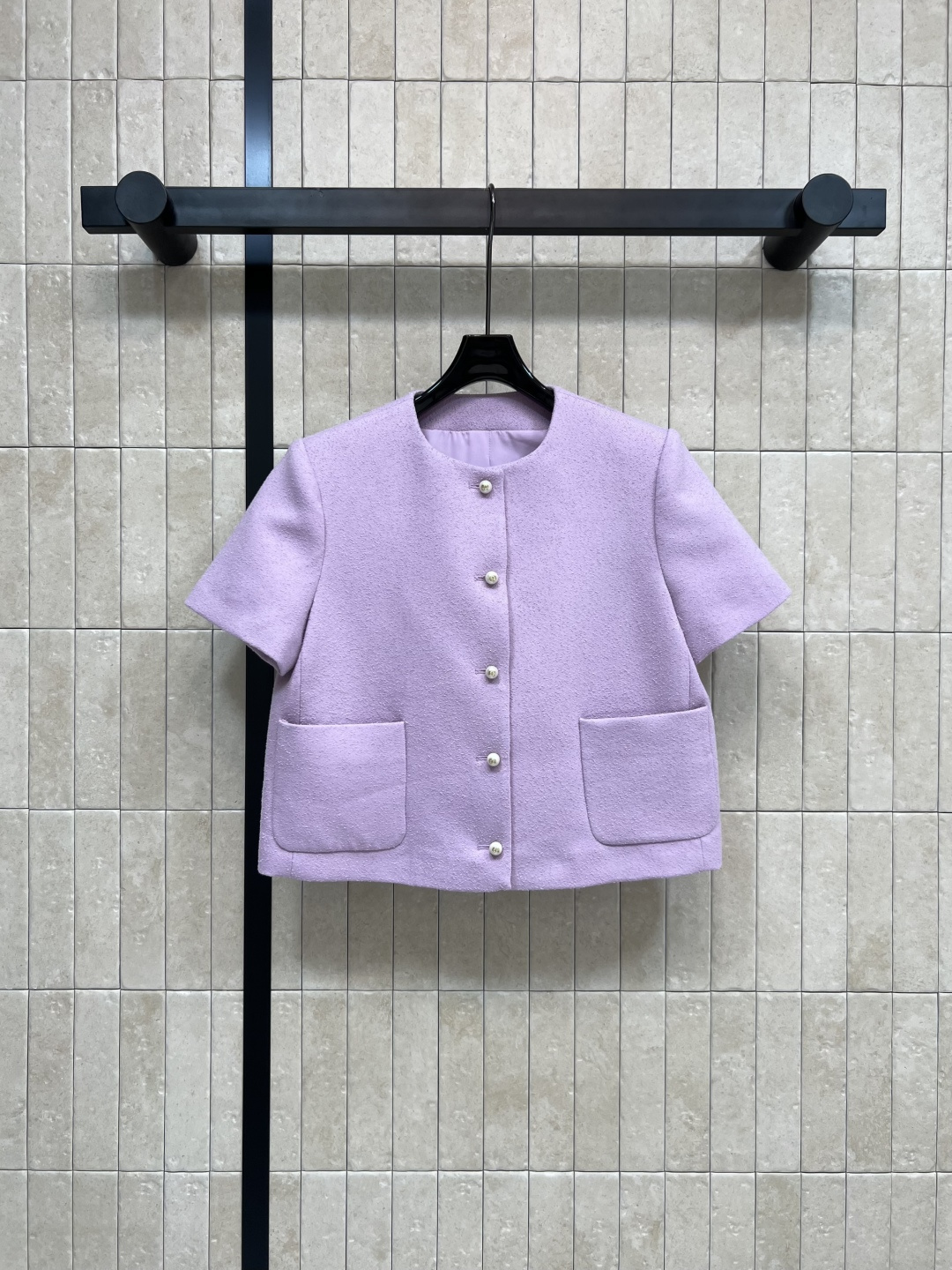 NO:477606,D Home 25 early autumn new round neck short wool top + woolen high waist pleated skirt Simple and elegant design to create high-end ready-to-wear Customized CD pearl button embellishment Minimalist and elegant short style Matched with skirts in the same series Easy to divide body proportions Light green + taro purple super temperament Fabric texture Delicate workmanship quality Online two colors and three codes SML,,dior, skirts,alexander wang19860909D家 25早秋新款 圆领短款毛呢上衣+ 毛呢高腰压褶半身裙 简约大方的设计打造高级成衣 定制CD珍珠扣点缀 极简优雅短款版型 搭配同系列半身裙 上身轻松分割身材比例 浅绿色+香芋紫色超级显气质 面料质感细腻 做工品质在线两色三码 SML,,dior,skirts,alexander wang,Women's clothing