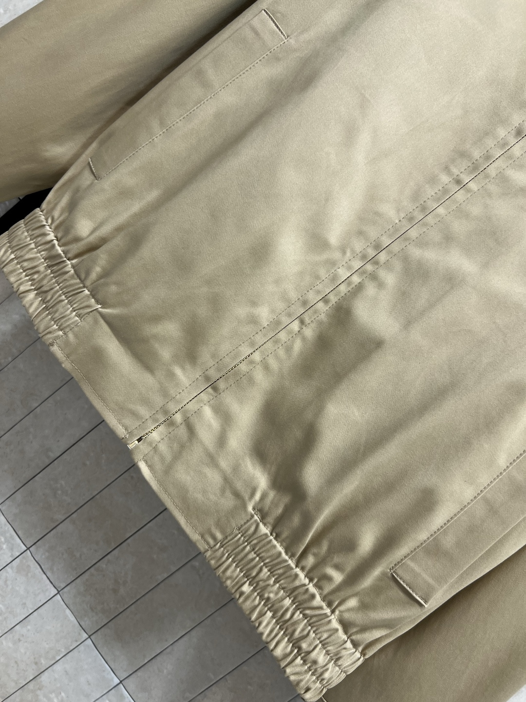 Miu 25早秋新款 拼接格子系列 无袖马甲外套+翻领夹克外套+短裙+挂脖背心裙 可拆卸领口 拼接蓝格纹