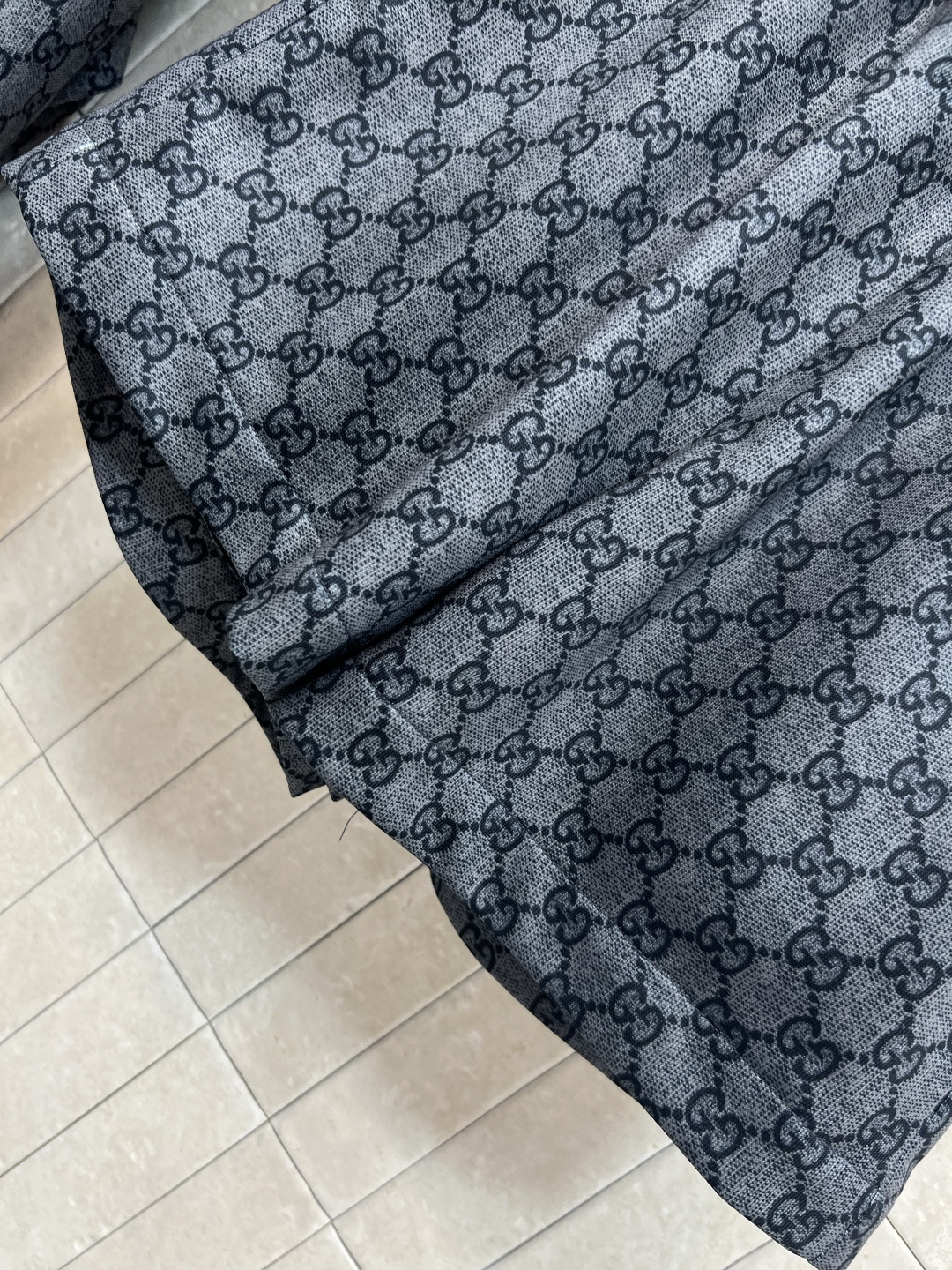 G家 25早秋新款 双G提花休闲运动套装 立领拉链外套+高腰短裤 拉链内里红色织带拼接装饰 简约吸睛又高