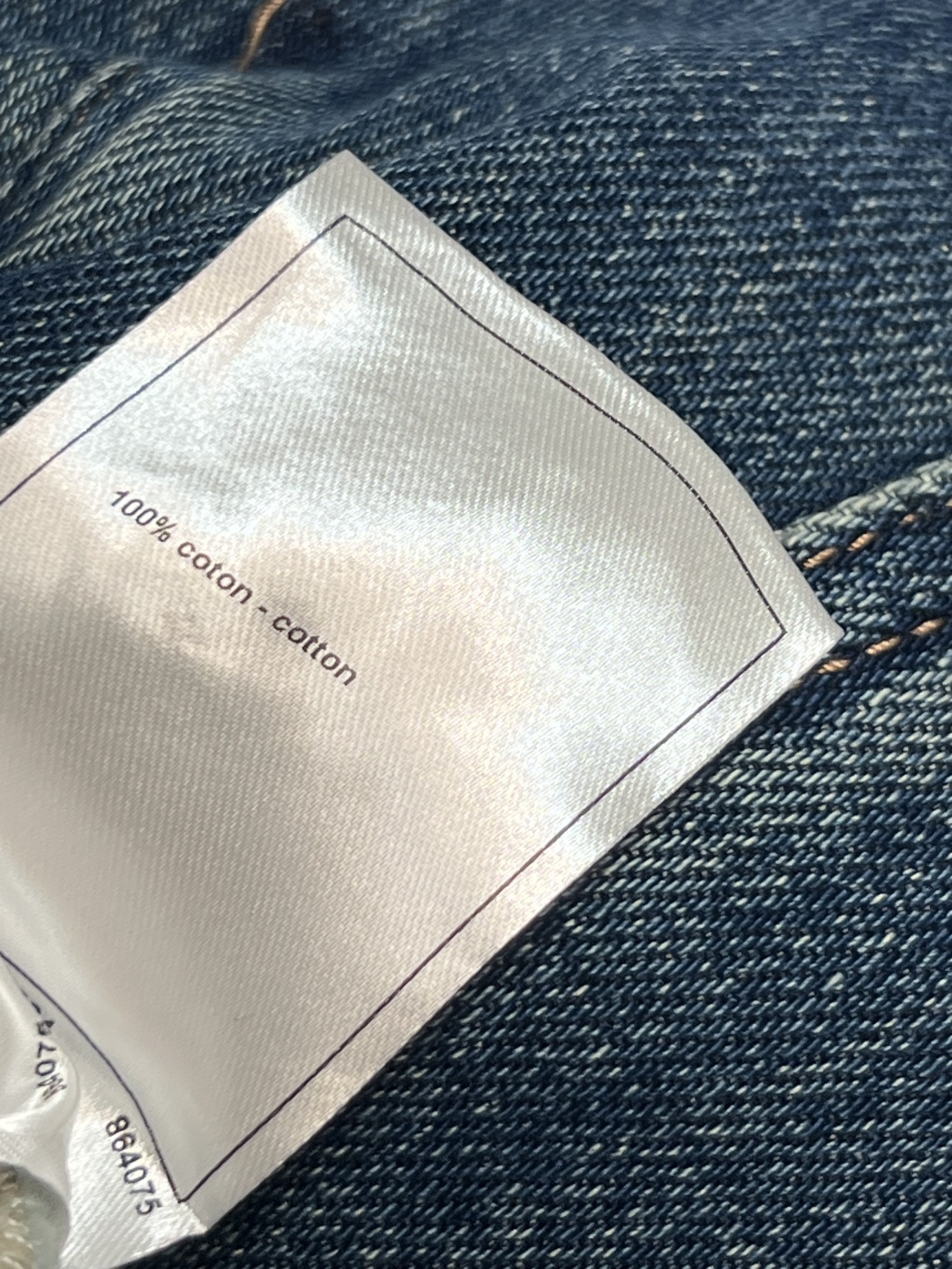 小香家 25早秋新款 豹纹腰带牛仔阔腿裤 复古洗水面料纯棉材质上身亲肤舒适 高腰阔腿版型轻松 掩盖腿部瑕