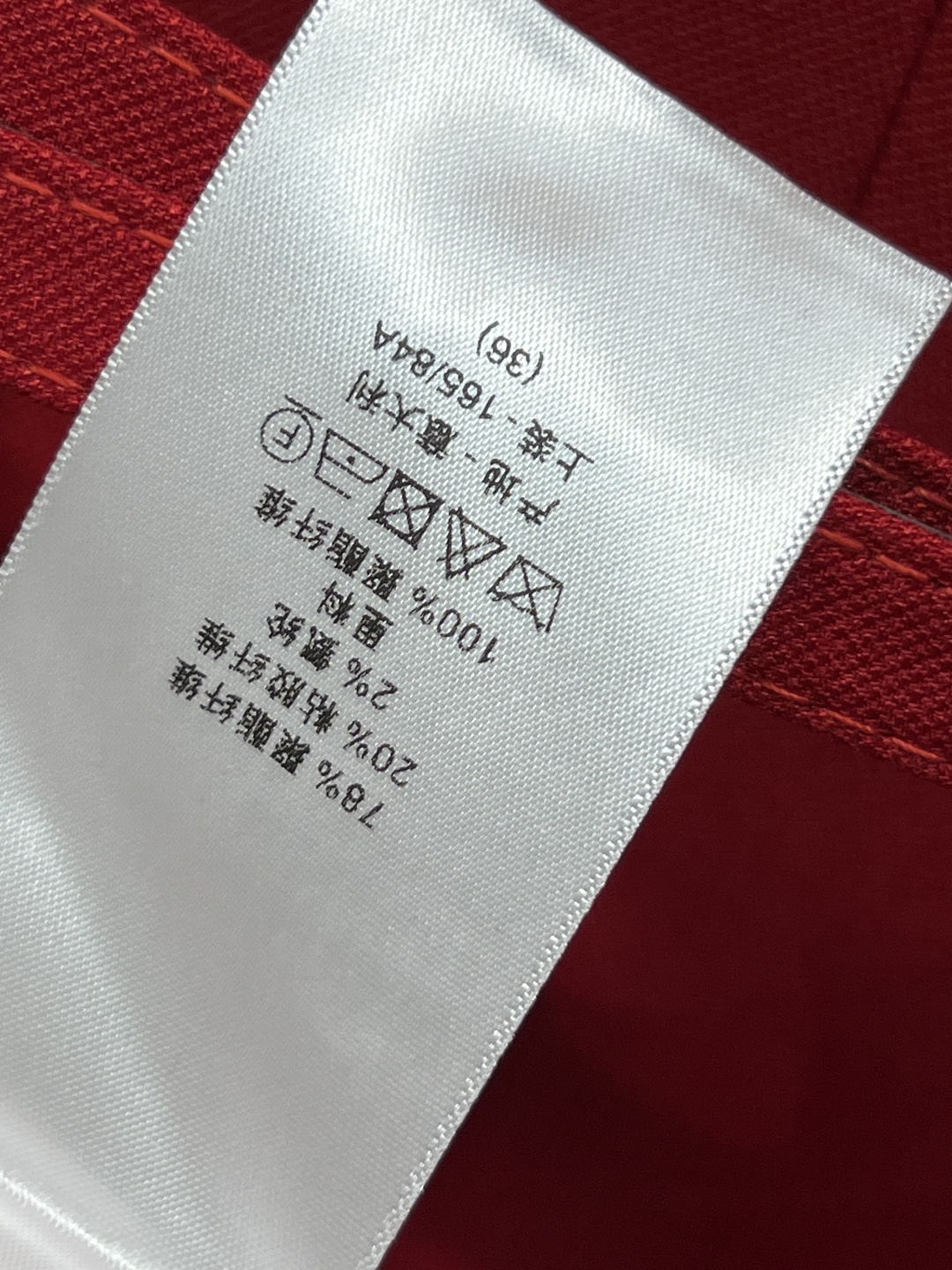 D家 25早秋新款 翻领西装无袖长款连衣裙 自带气场十足 本布腰带搭配 V翻领驳领设计 3D立体剪裁 上