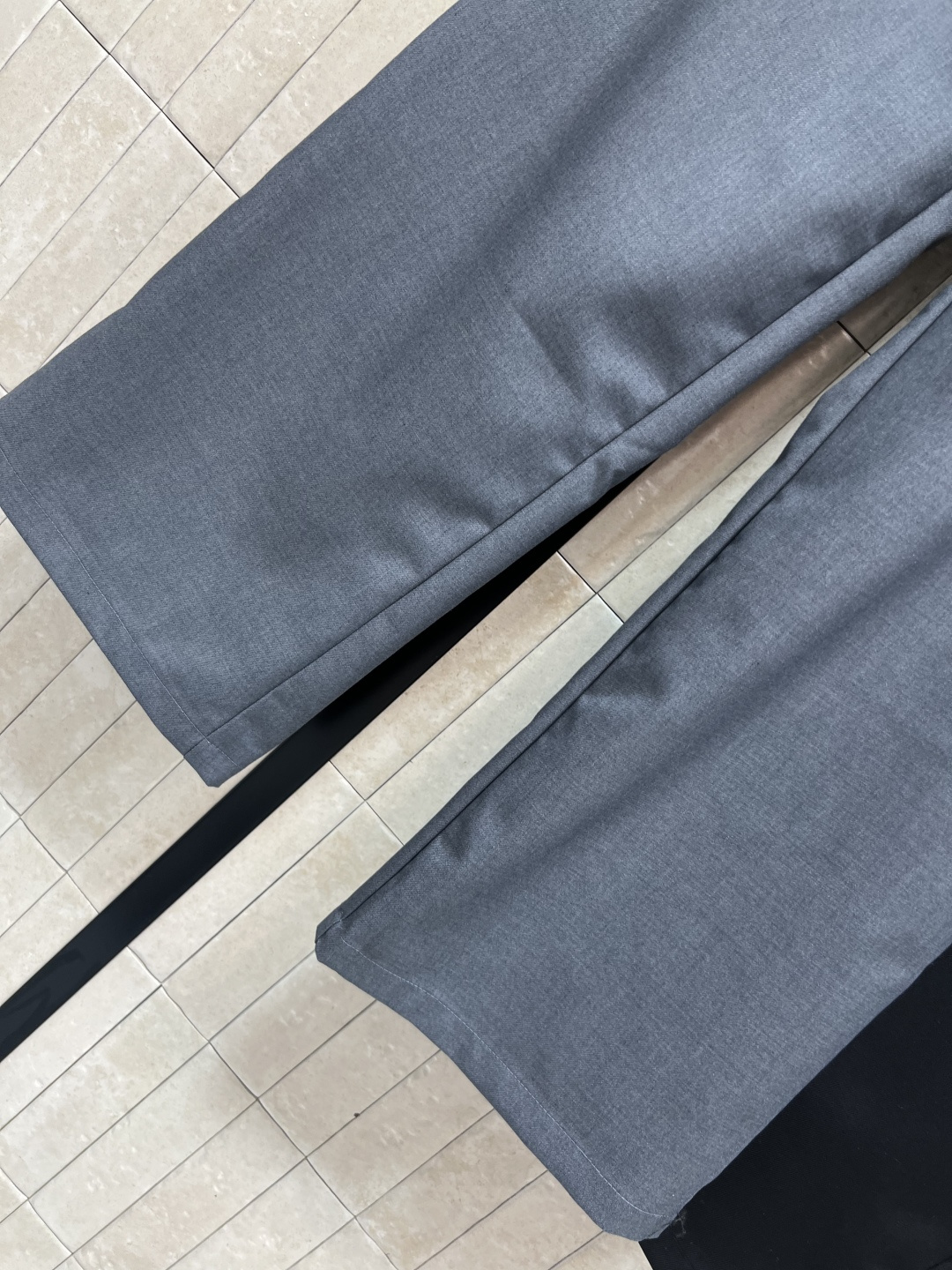 MIu家 25早秋新款 撞色高腰西装裤  刺绣品牌标志性时髦大气 显瘦显高一绝 可闭眼入的那一挂 轻松搭