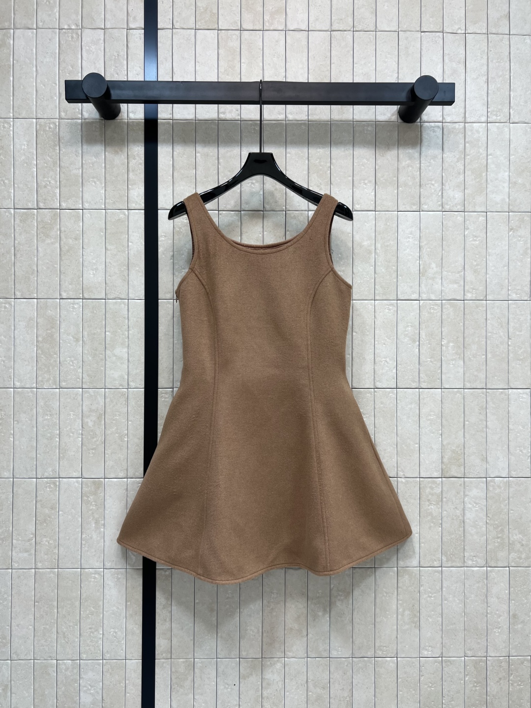 Élégante Robe Trapèze en Laine - Style Coréen Chic et Confort Absolu