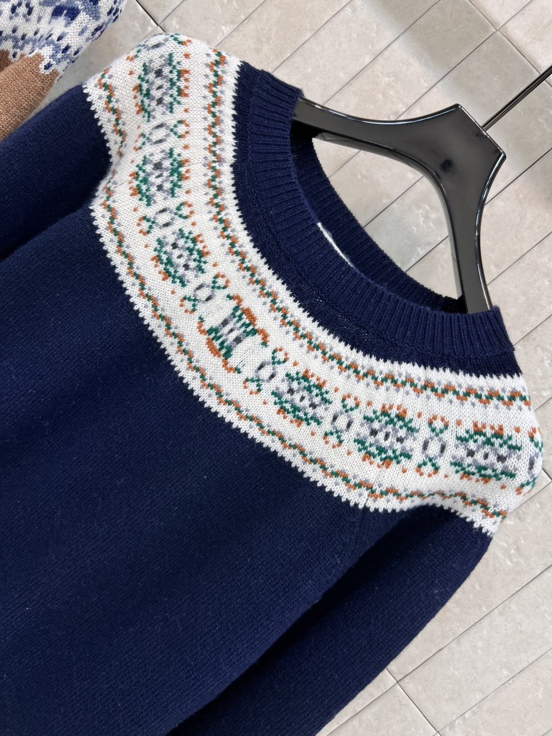 CE家 25早秋新款 凯旋门花纹提花针织系列 圆领套头毛衣+ 圆领开衫 自带名媛范气质 上身真的太美了 