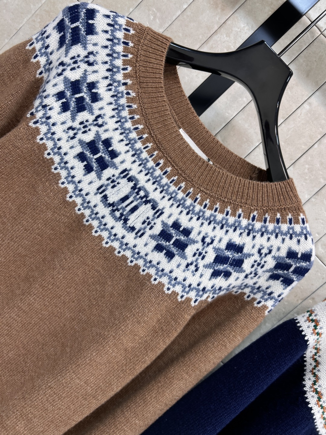 CE家 25早秋新款 凯旋门花纹提花针织系列 圆领套头毛衣+ 圆领开衫 自带名媛范气质 上身真的太美了 