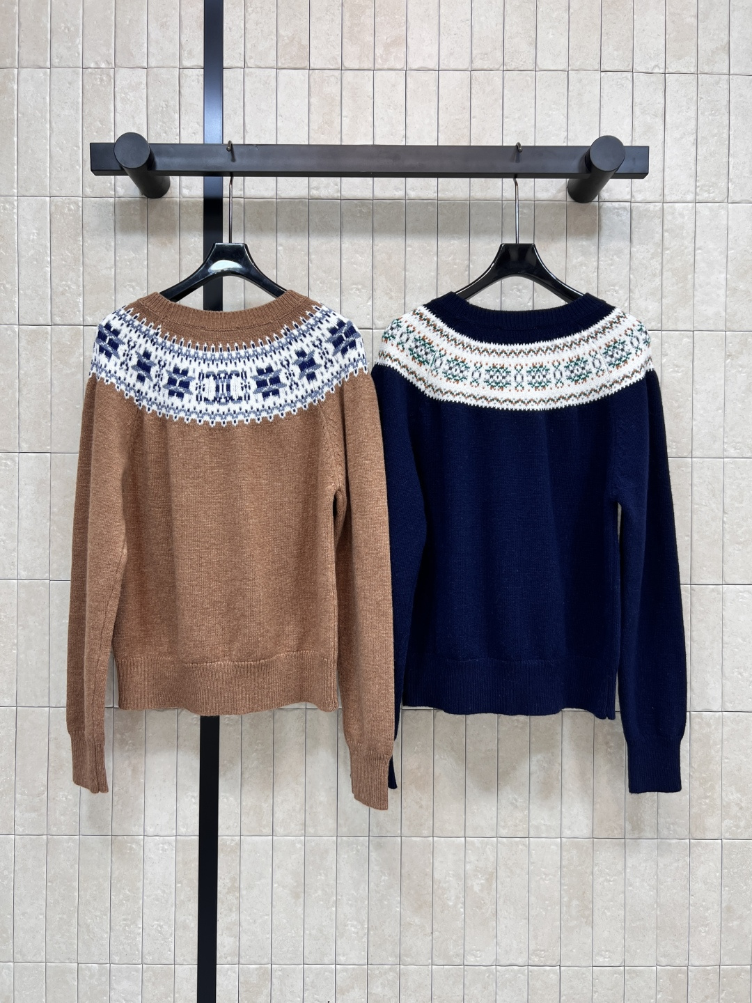 CE家 25早秋新款 凯旋门花纹提花针织系列 圆领套头毛衣+ 圆领开衫 自带名媛范气质 上身真的太美了 