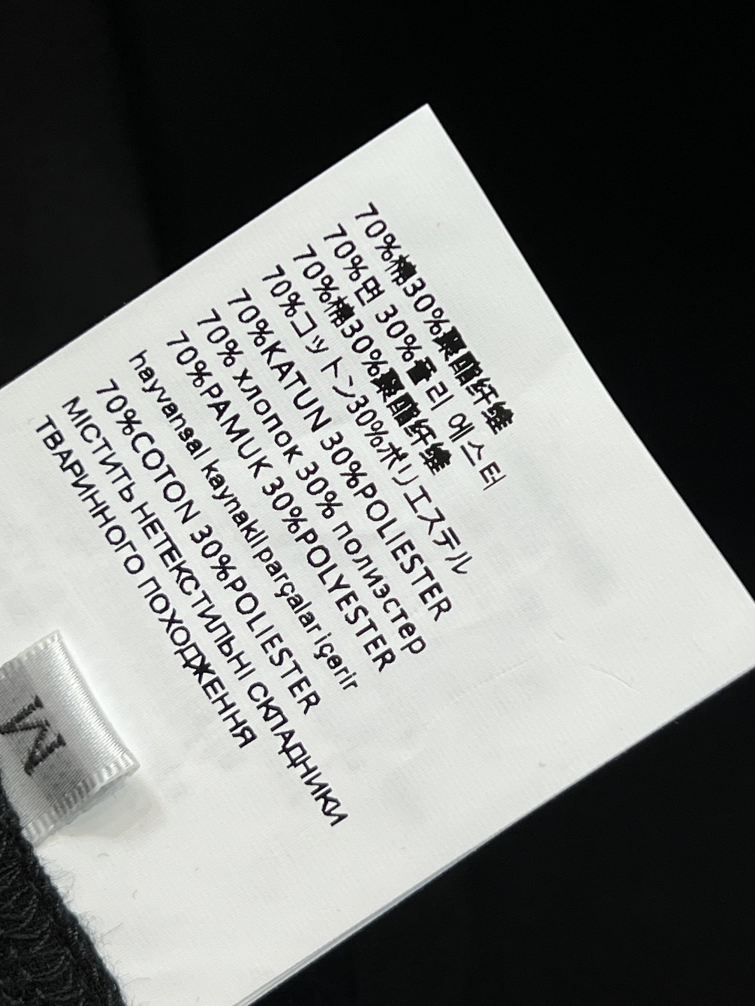 PD家 25早秋新款 三角标休闲套装 连帽拉链卫衣外套+高腰束脚裤 简约又不浮夸 经典套头卫衣版型搭配松