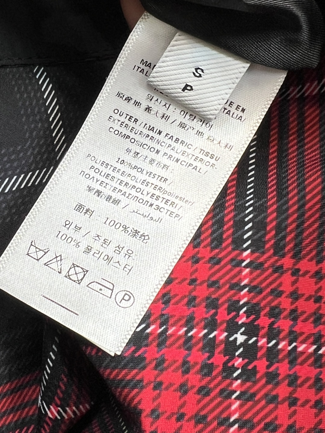 BUR家 25早秋新款 双面穿连帽夹克外套 一面经典格纹图案 一面纯黑色系 连帽宽松版型衣摆抽绳束腰调节