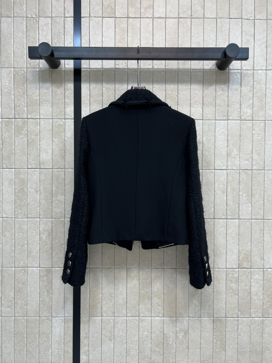 小香家 25早秋新款 蝴蝶结装饰粗花呢西服外套 帅气又温柔的小外套 可甜可盐 上身减龄感十足 气质西装领