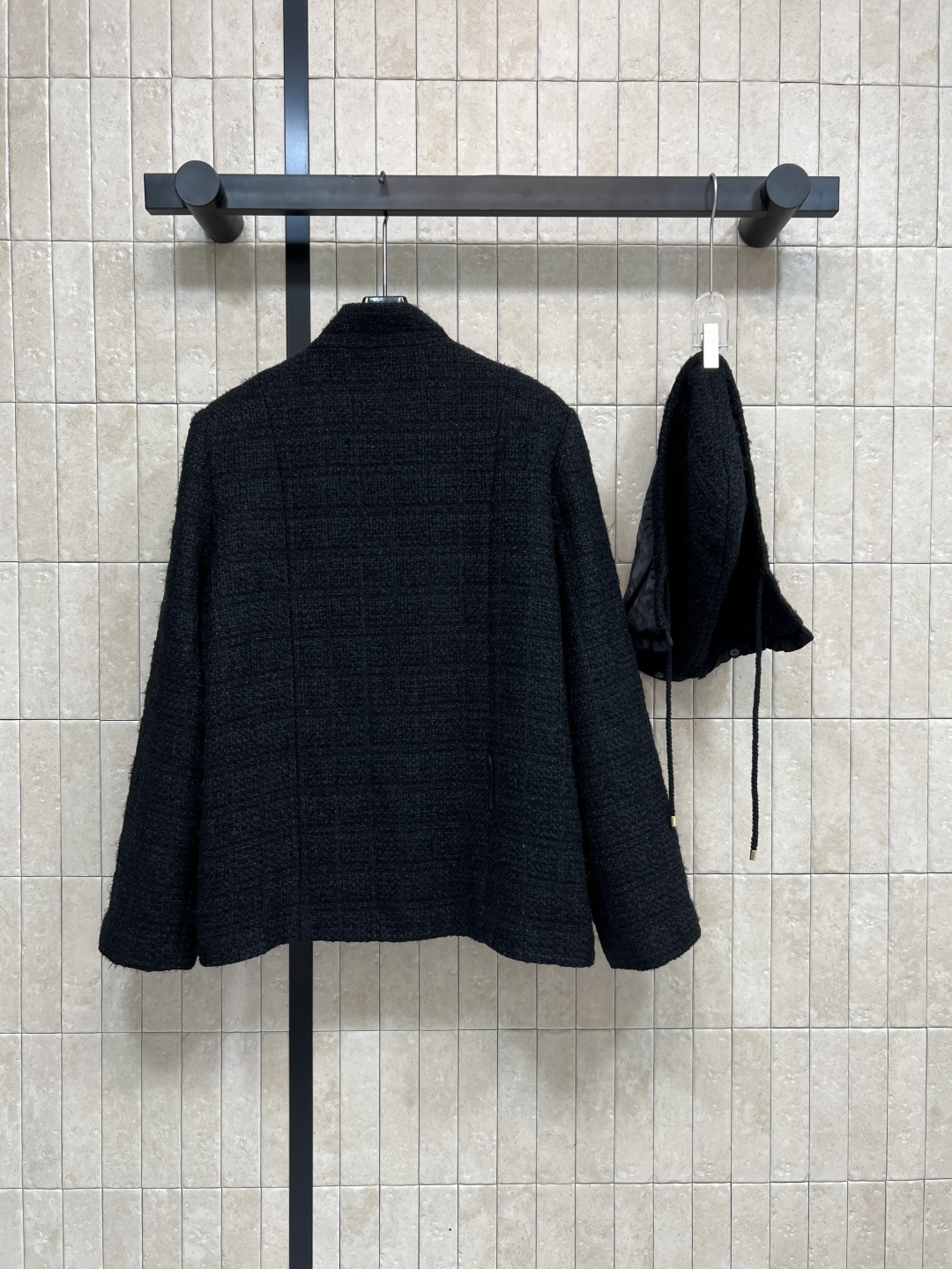 小香家 25早秋新款 粗花呢连帽夹克外套 可拆卸连帽小立领设计 百搭不挑人 轻松遮肉显瘦 编织粗花呢面料