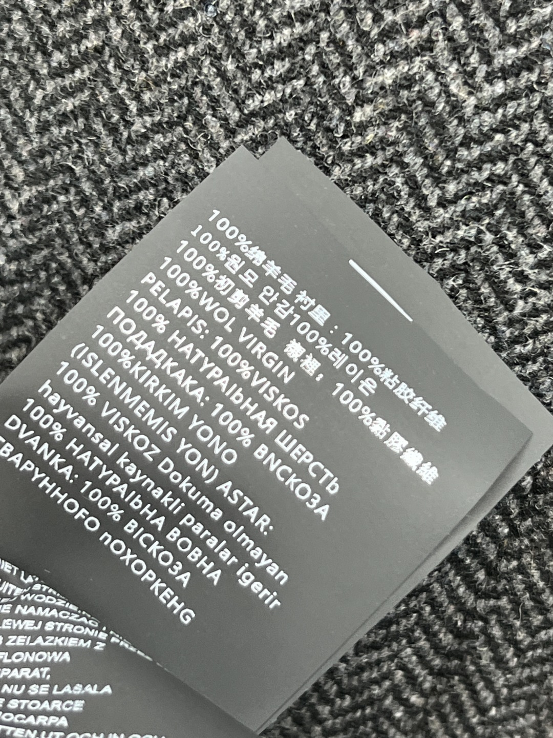 PD家 25秋冬新款 翻领羊毛大衣 百分百纯羊毛面料质感超赞 亲肤舒适有重量 宽松廓形大衣上身百搭不挑人