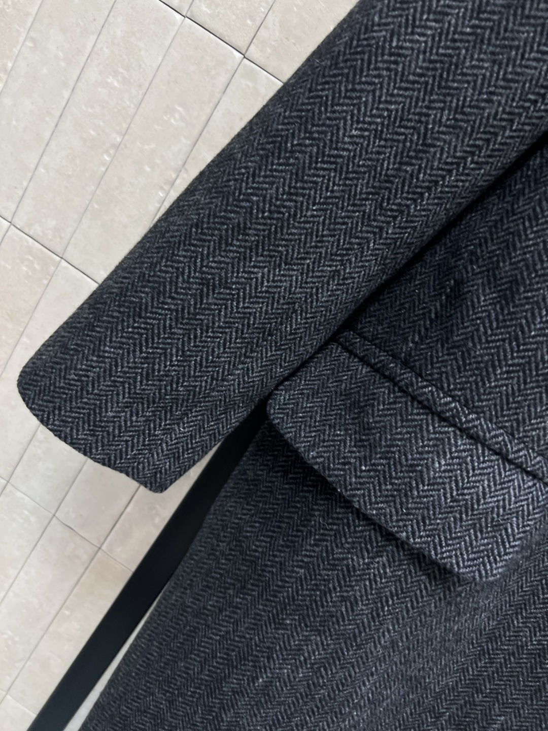 PD家 25秋冬新款 翻领羊毛大衣 百分百纯羊毛面料质感超赞 亲肤舒适有重量 宽松廓形大衣上身百搭不挑人