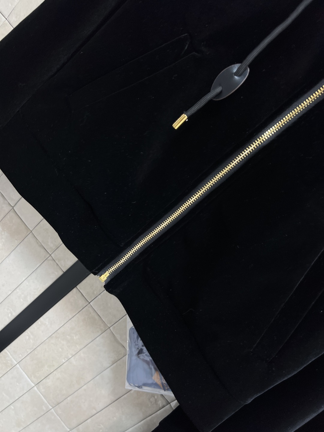 L家 25秋冬新款 徽标连帽丝绒套装 日常休闲运动套装 连帽拉链外套+松紧腰阔腿长裤 一套搭配休闲慵懒超