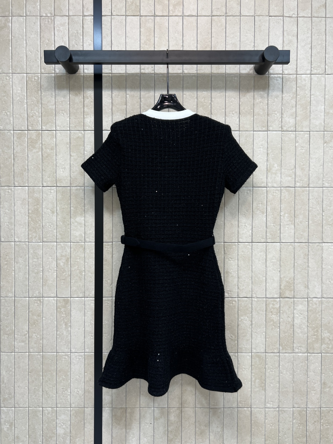 Self 25秋冬新款 钉珠花朵针织短袖连衣裙 千金名媛即视感狠狠拿捏 黑色一经典百搭搭配腰带收腰显瘦 