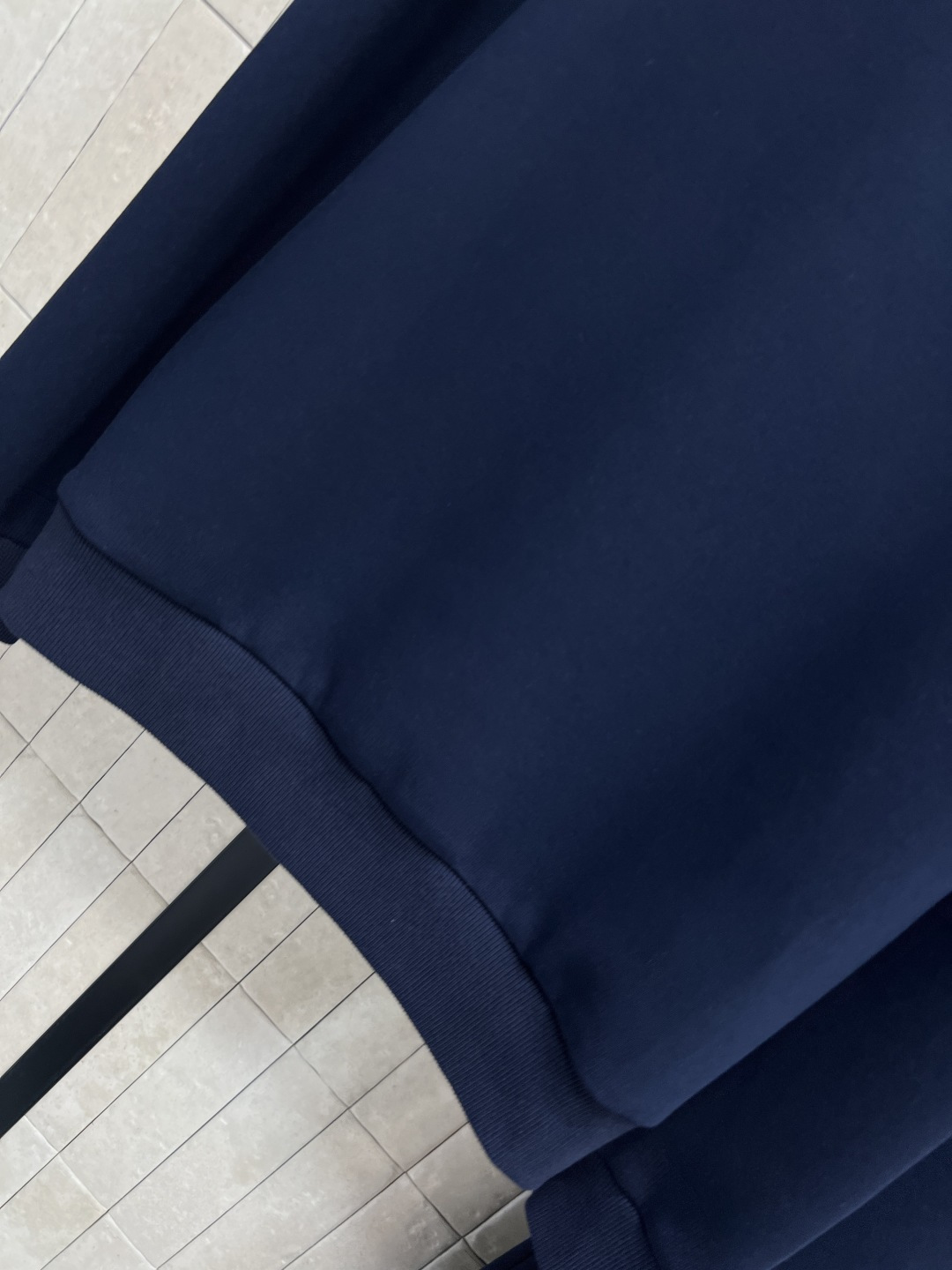 MIu家 25秋冬新款 连帽拉链卫衣外套 运动休闲风 推荐自留 上身太好看了 连帽宽松蝙蝠袖设计 log