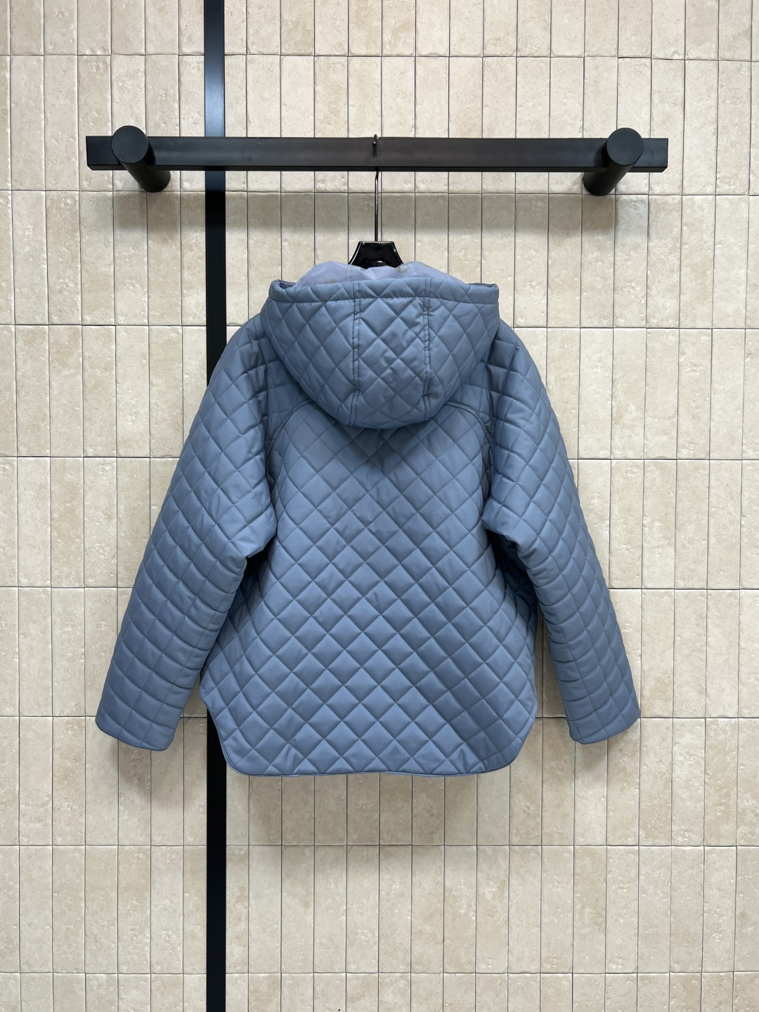 M家 25秋冬新款 双面穿连帽夹棉外套 一面纯色菱形行缝 一面满印圈圈印花图案 自带氛围感不会呆板 保暖