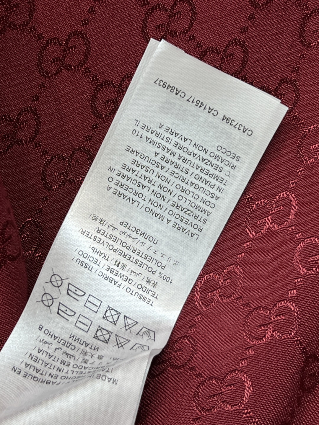 G家 25秋冬新款 红色双G休闲套装 翻领收腰短衬衣+高腰休闲裤 经典的GG提花面料 耐看永不过时 面料