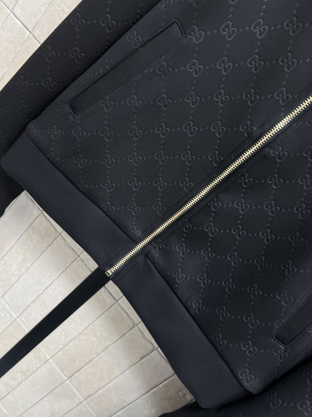 G家 25秋冬新款 双G提花休闲套装 翻领夹克外套+高腰直筒裤 喜欢老花的一定不要错过 经典老花休闲运动