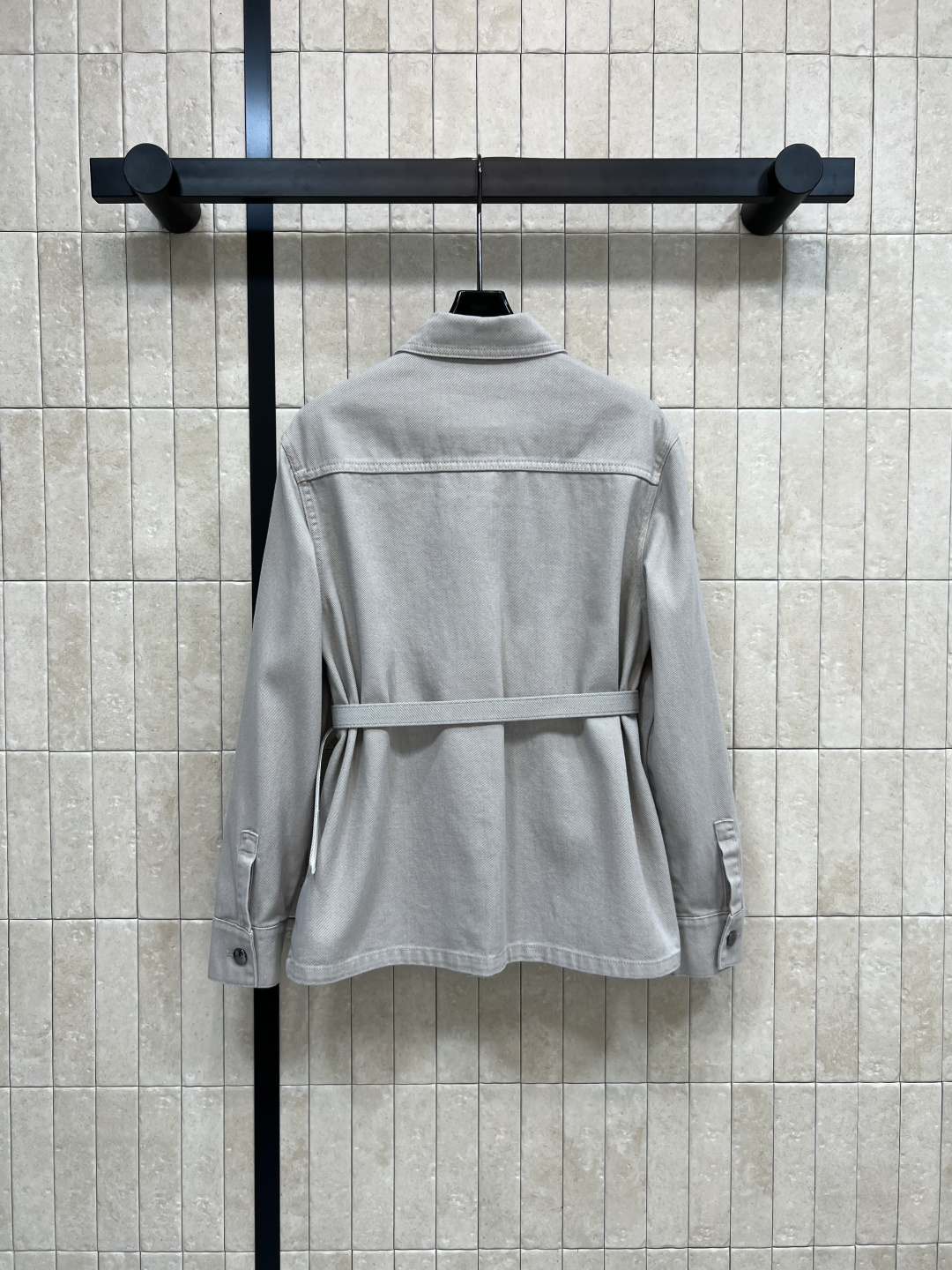 FD家 25秋冬新款 浮雕logo图案牛仔西系列 衬衫短款外套+腰带衬衫外套+直筒裤 极简设计活力感爆棚