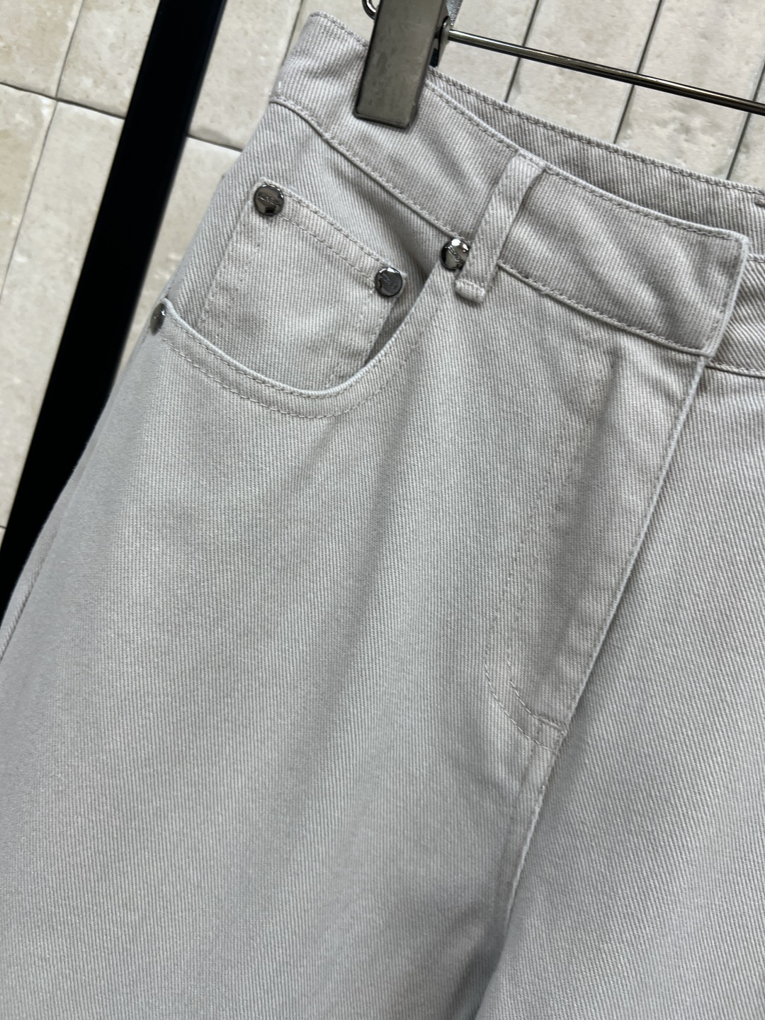 FD家 25秋冬新款 浮雕logo图案牛仔西系列 衬衫短款外套+腰带衬衫外套+直筒裤 极简设计活力感爆棚