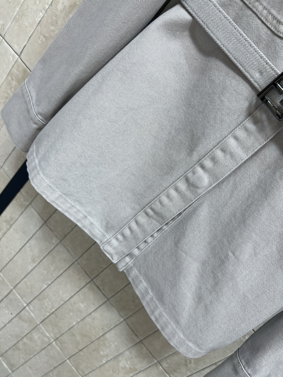 FD家 25秋冬新款 浮雕logo图案牛仔西系列 衬衫短款外套+腰带衬衫外套+直筒裤 极简设计活力感爆棚