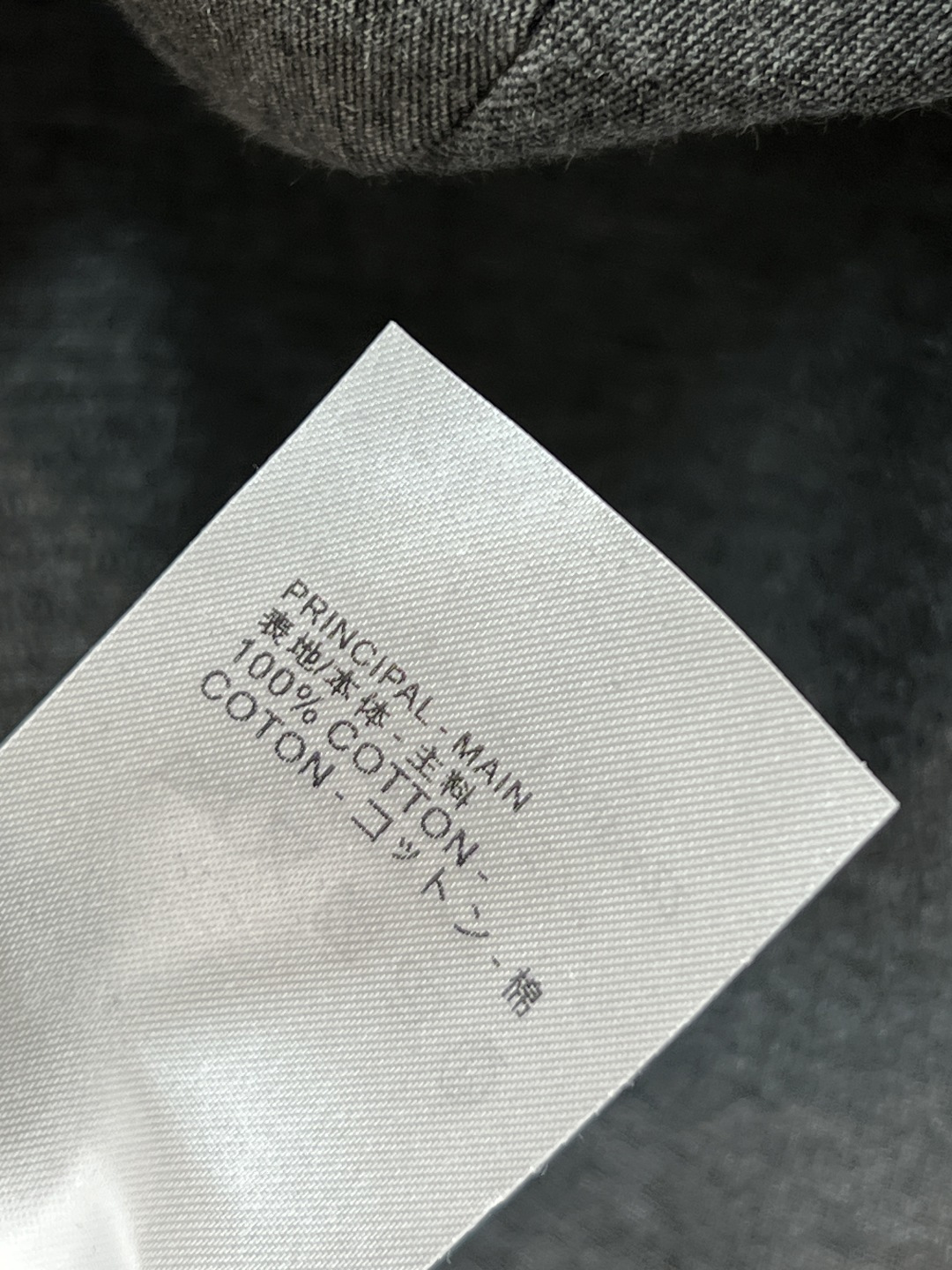 L家25秋冬新款 运动休闲套装 一套休闲又时尚的运动套装 连帽拉链外套+高腰微喇叭裤 青春减龄感拉满 经