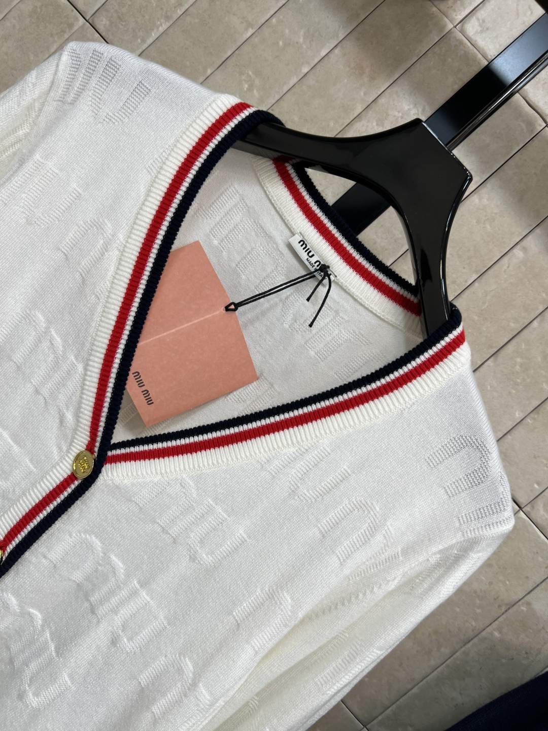 MIu家 25秋冬新款 logo提花针织系列 圆领套头长袖衫+V领长袖开衫 经典条纹拼接 满印logo提
