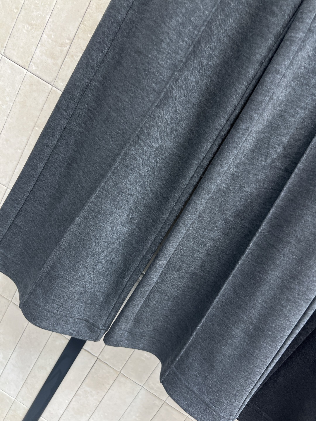 D家 25秋冬新款 字母织带直筒休闲裤 日常太需要了 字母松紧腰+抽绳收腰设计 阔腿的直筒裤型 轻松的穿