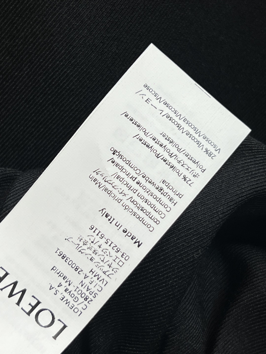 LW家 25秋冬新款 褶皱皮扣装饰西装外套 C超赞的时髦感 立体廓形剪裁设计 简约又吸睛 经典翻领 两粒