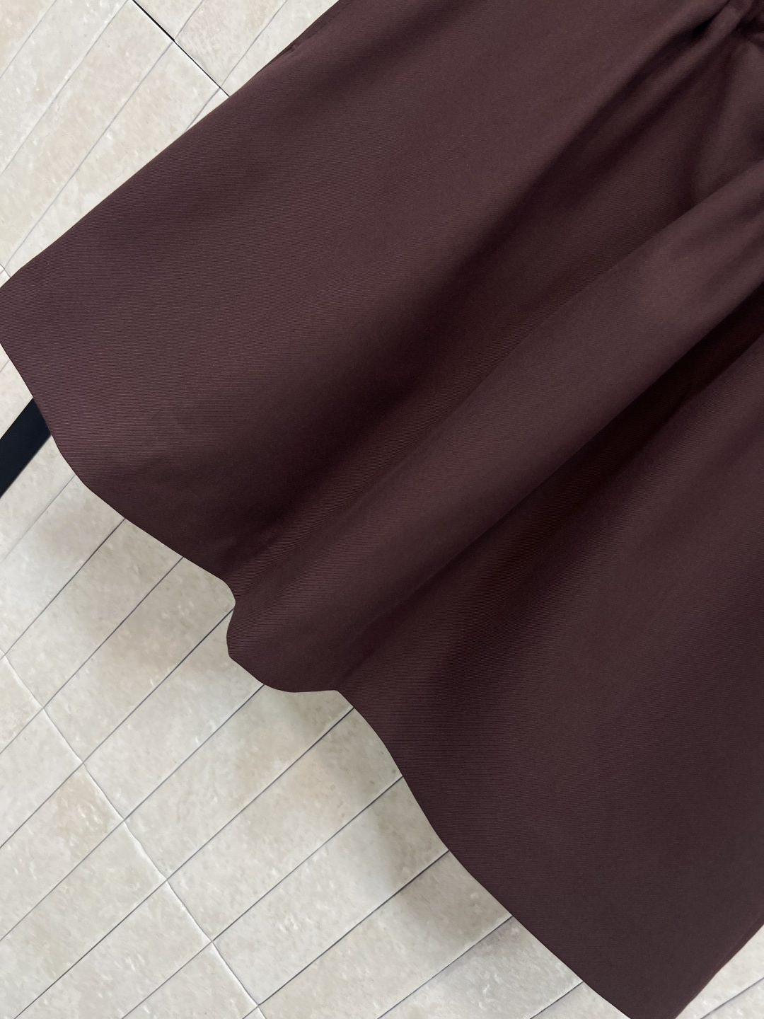 LW家 25秋冬新款 褶皱皮扣装饰西装短裤 四季通吃小短裙 高腰a字版型一秒拉长腿比例 减龄百搭 褶皱高