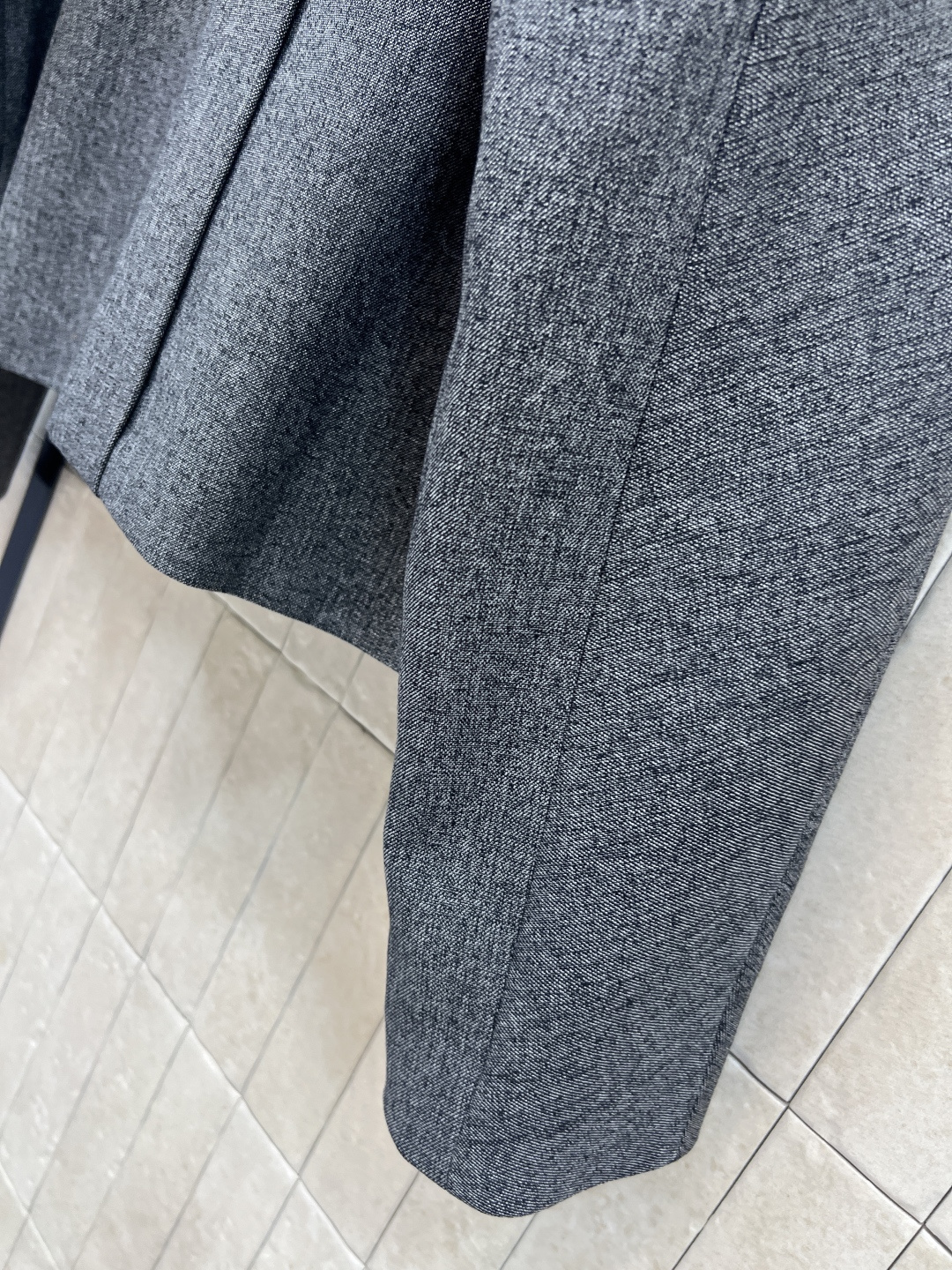 D家 25秋冬新款 立领胸针外套 小立领元气满满 超级减龄精致 立体剪裁版型 显瘦又百搭 日常搭配可盐可