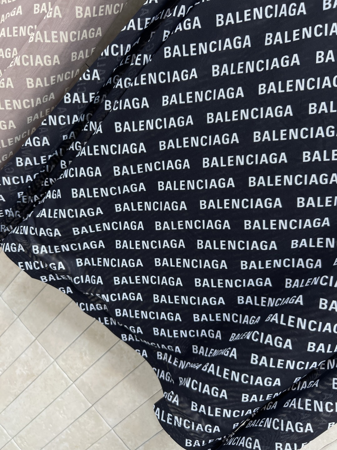 25秋冬新款 万能logo网纱打底衫 日常必备的单品 满弹幕 logo印花经典复古 修身版型显瘦百搭 透