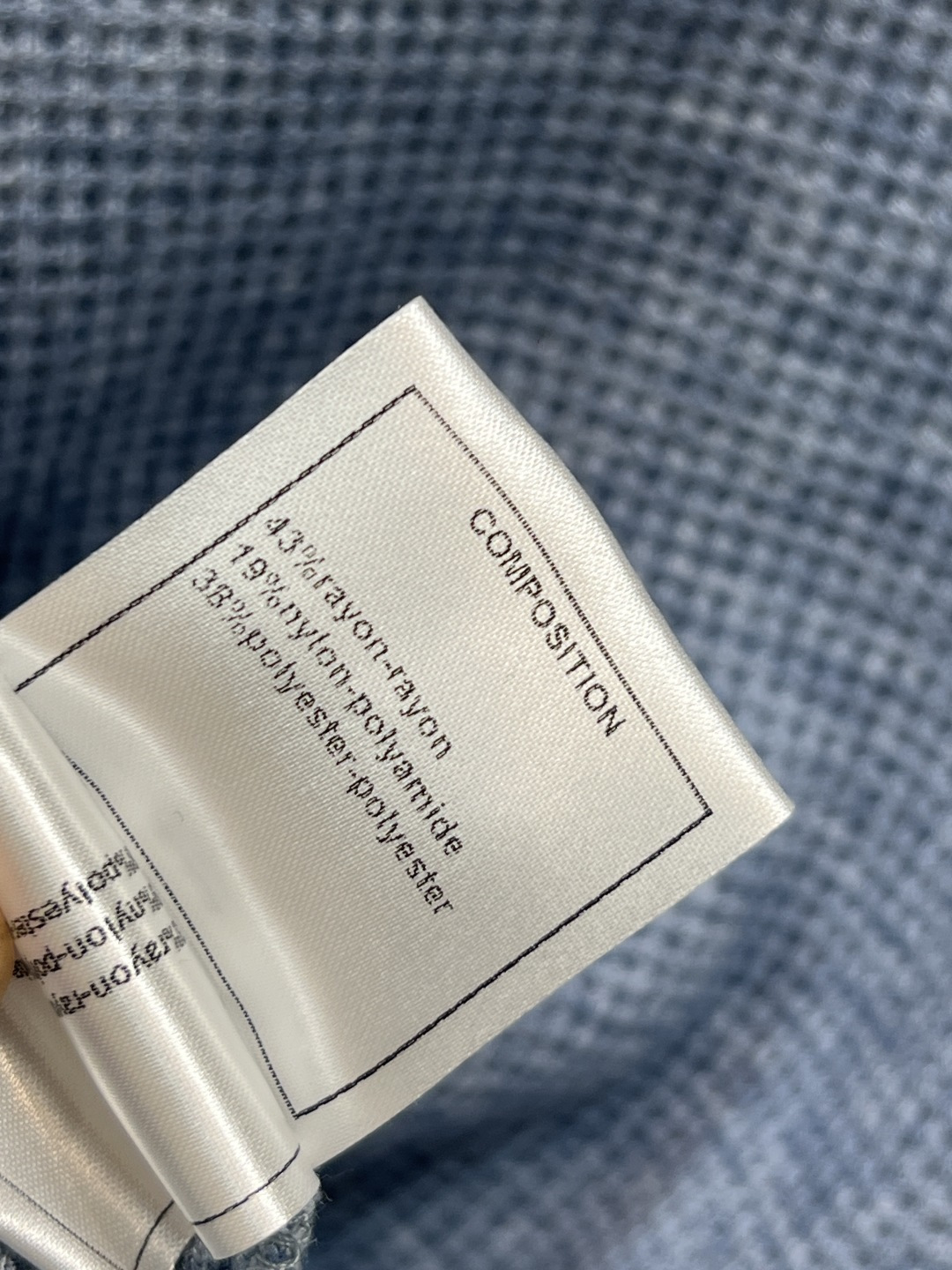 小香家 25秋冬新款 织带拼接休闲套装 日常高街单品 连帽卫衣外套搭配松紧休闲裤 胸口logo章仔点缀 