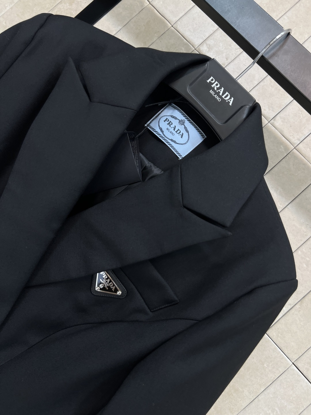 PD家 25秋冬新款 翻领休闲收腰西装 经典沙漏腰设计 3D立体修身剪裁 自带气场全开气质 日常通勤都o