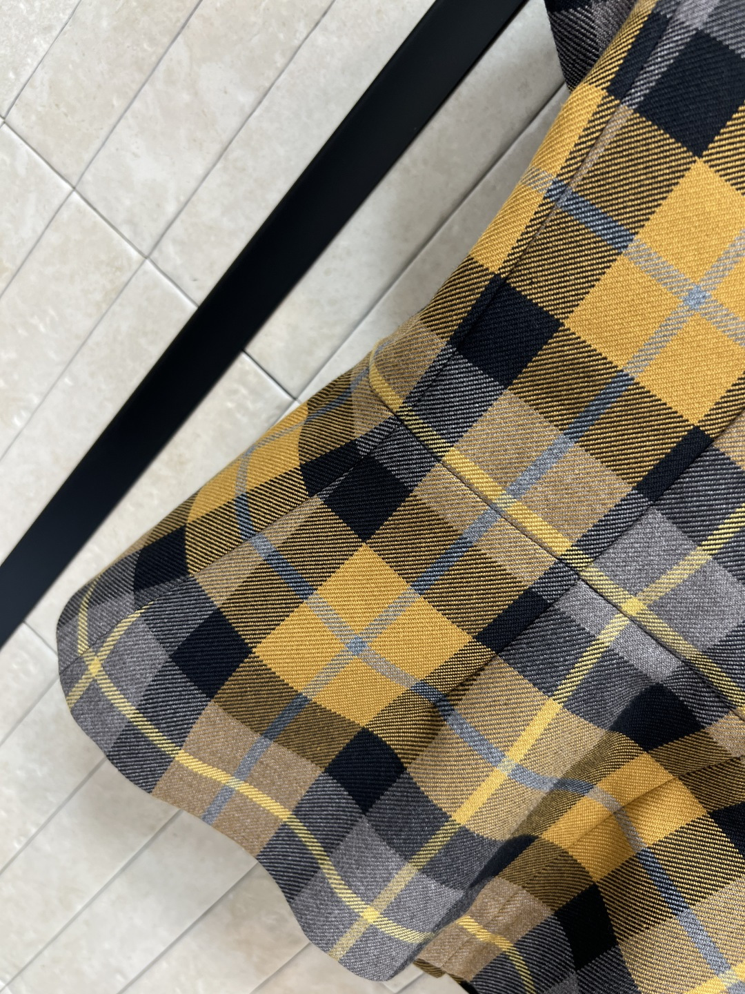 D家 25秋冬新款 复古格纹毛呢系列 泡泡袖小外套+西装外套+一片式百褶短裙+一片式百褶半身裙+吊带连衣