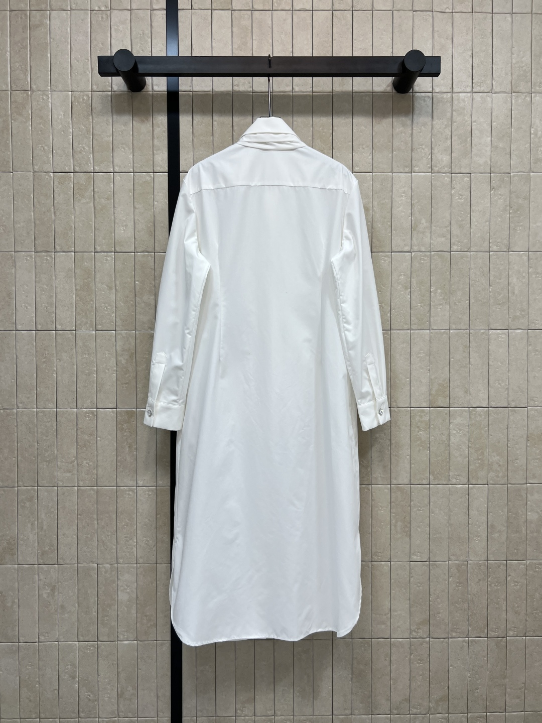 小香家 25秋冬新款 系带翻领长款衬衫连衣裙 可以当长款衬衫 或者当连衣裙穿 复古时髦超经典 日常穿搭一