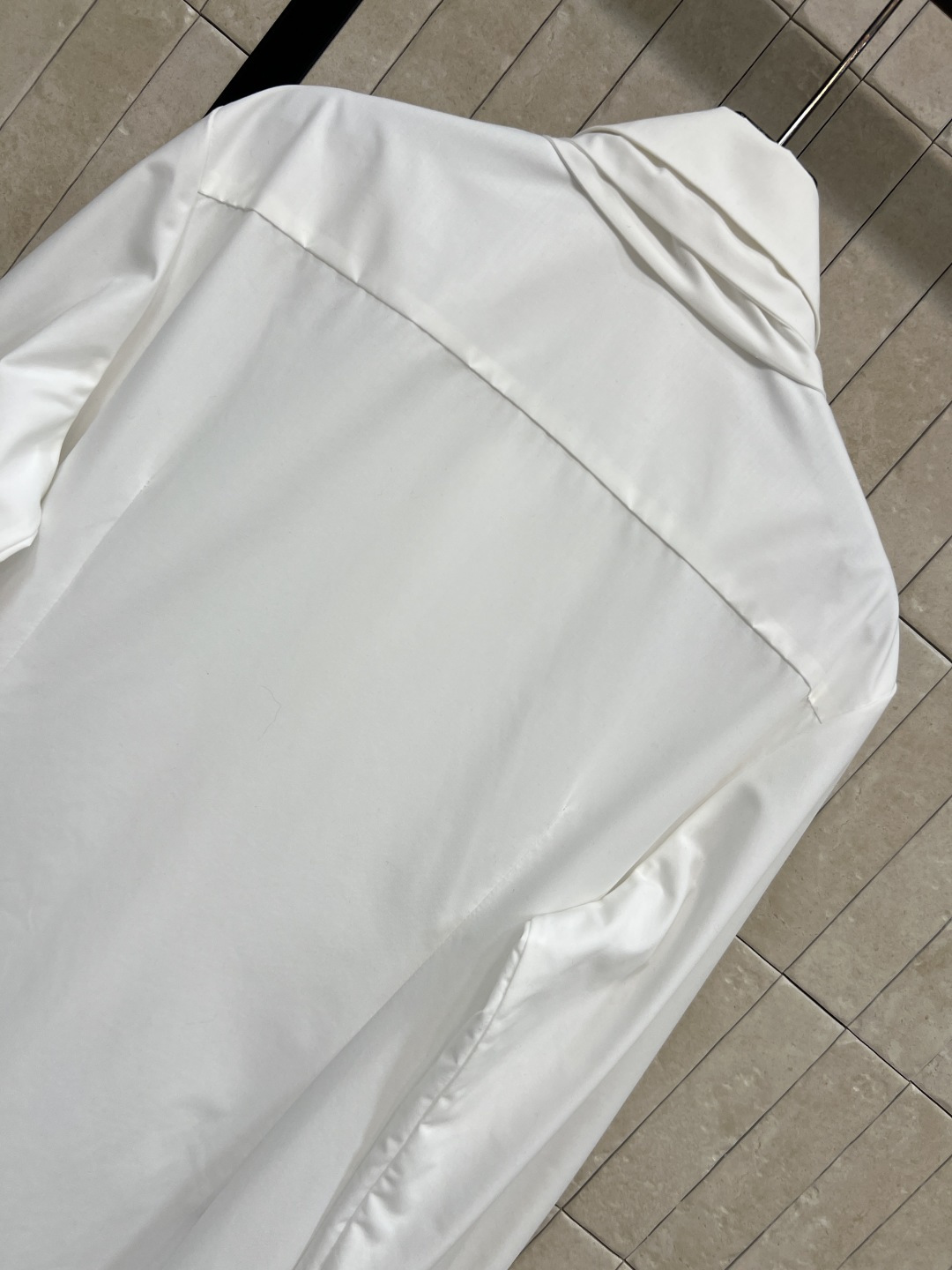 小香家 25秋冬新款 系带翻领长款衬衫连衣裙 可以当长款衬衫 或者当连衣裙穿 复古时髦超经典 日常穿搭一